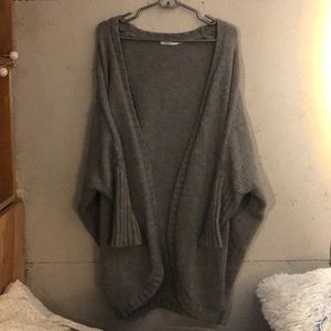 Oversized cardigan
